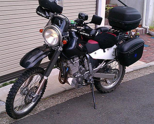 Suzuki Djebel 250