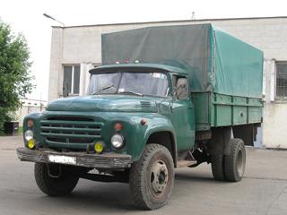 ZIL 130 - legenda o sovjetskoj automobilskoj industriji