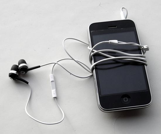 Kako prenijeti glazbu na iPhone: rješenja